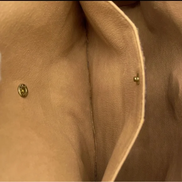 Authentic GUCCI GG Supreme Sherry Line PVC Leather Clutch Bag - Picture 12 of 14